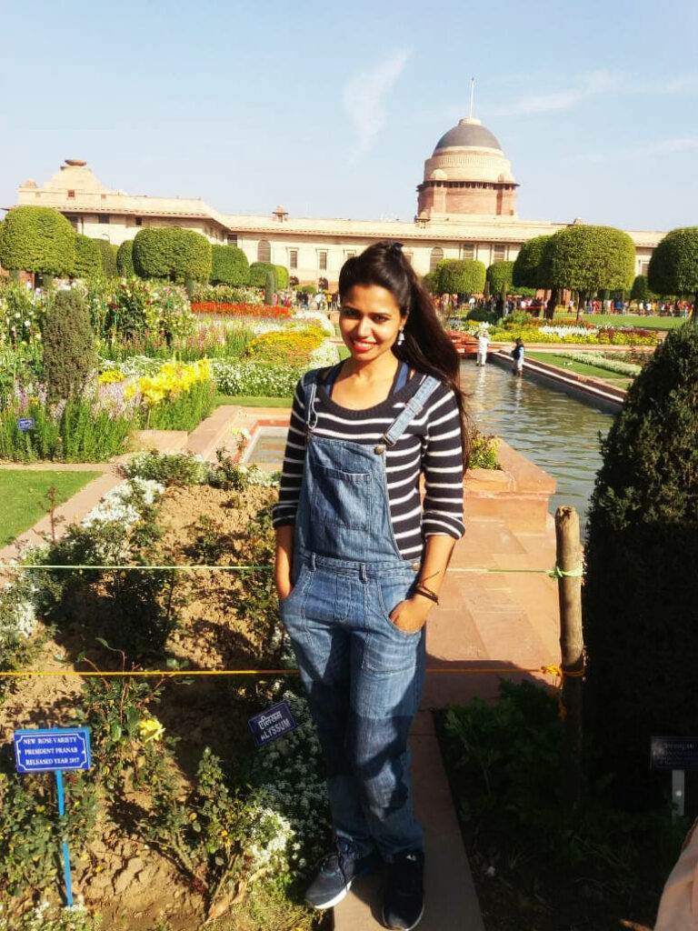 ifs vandna phogat Pic